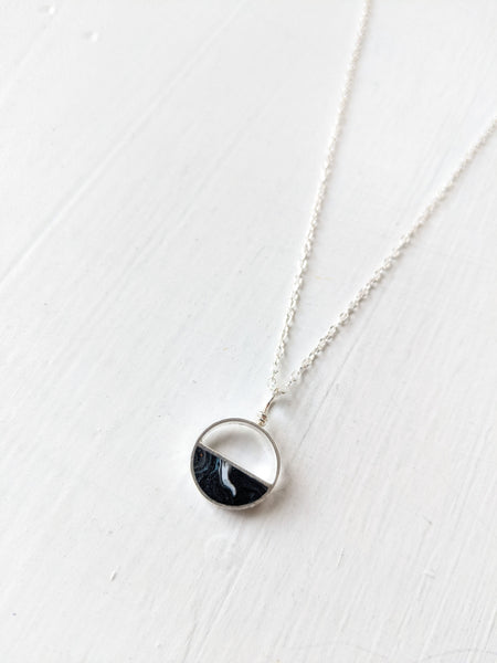 Dainty Double Half Moon Brass And Resin Necklace - Black