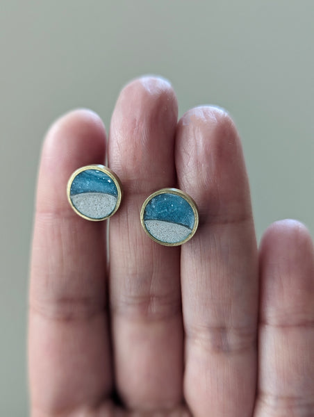 Beach Stud Earrings - Circle