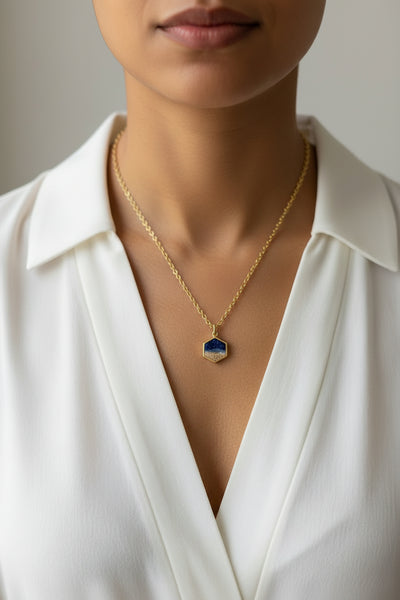 Gold necklace 