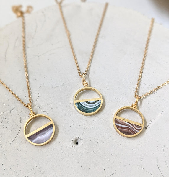 Dainty Double Half Moon Brass And Resin Necklace - Marbled