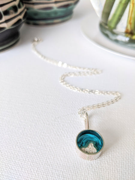 Mini Circle Pendant w/ Elongated Loop - Mar Adentro Collection